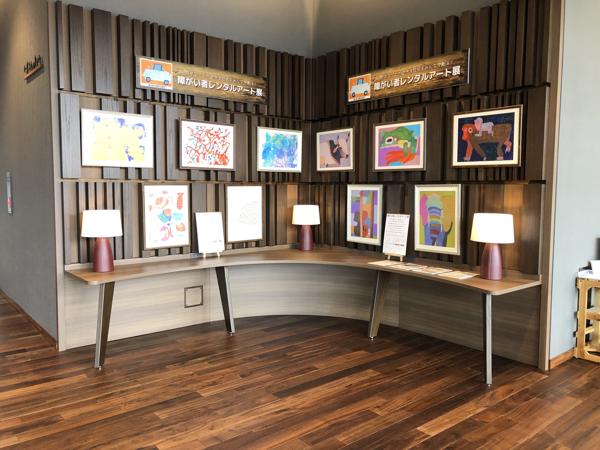 岡山マツダ高屋店作品展示